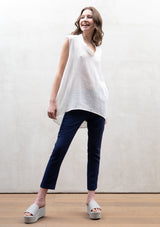 Balloon white linen shirts